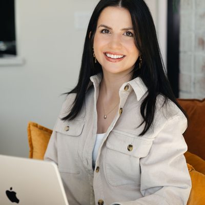 Stephanie Thomas
